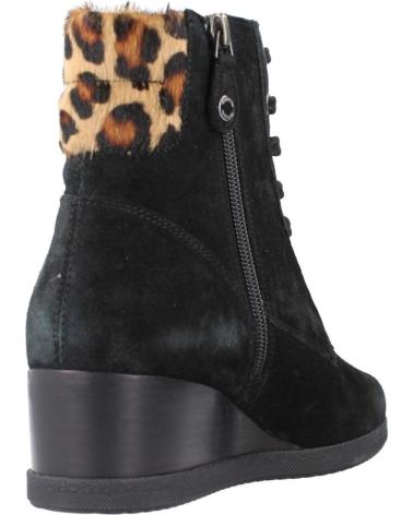 Stiefel für Damen GEOX D ANYLLA WEDGE E ANIMAL PRINT