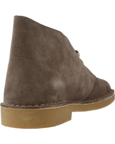 Botines De Hombre CLARKS DESERT BOOT  GRIS