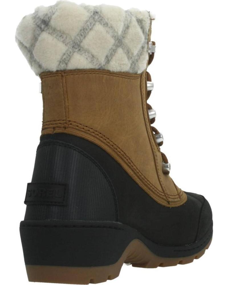 Sorel women's best sale whistler mid boot