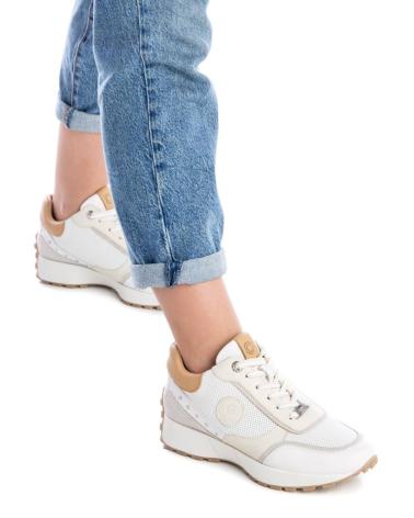 Sapatilhas de Mulher CARMELA 160699 BLANCO