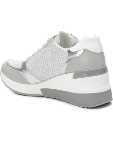 Woman Zapatillas deporte XTI 140973 PLATA