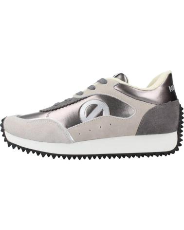 Zapatillas deals no name