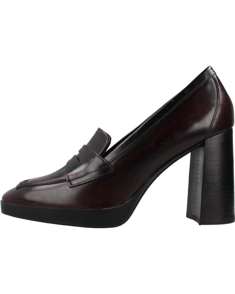 GEOX Mocasines Mujer Modelo D Teulada Color Burdeos C7011