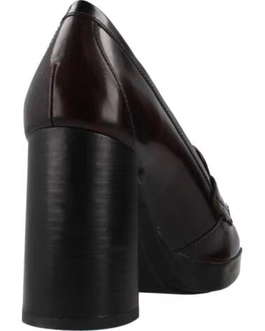 GEOX Mocasines Mujer Modelo D Teulada Color Burdeos C7011