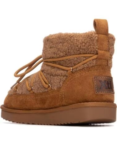 BOTAS BAJAS DE MUJER XTI 144728 CAMEL