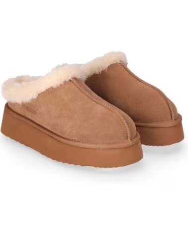 CHIKA10 SIDNEY 02 ZAPATOS DE MUJER CON PLATAFORMA Y SERRAJE CAMEL-CAMEL