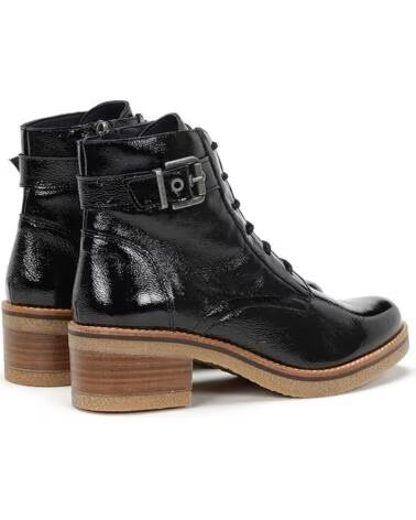 BOTINES D8686 LUCERO DE PIEL CON CORDONES Y HEBILLA PARA MUJER NEGRO
