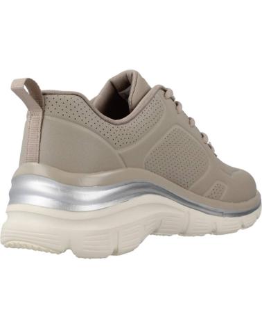 Sapatilhas de Mulher SKECHERS 149748S MARRON CLARO