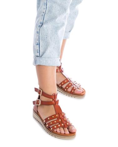 Sandalias de Mujer XTI 141299 CAMEL