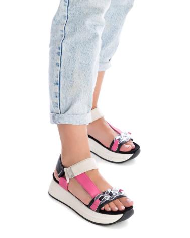 Sandalias de Mujer XTI 141413 FUCSIA