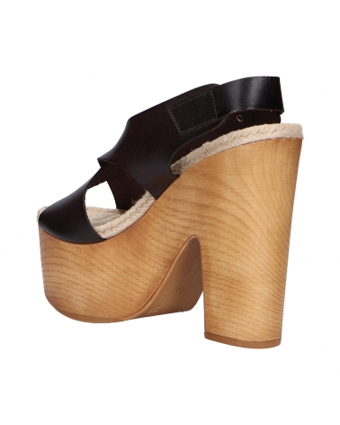 Sandalias de Mujer CHIKA10 RUSIA 02 MOKA